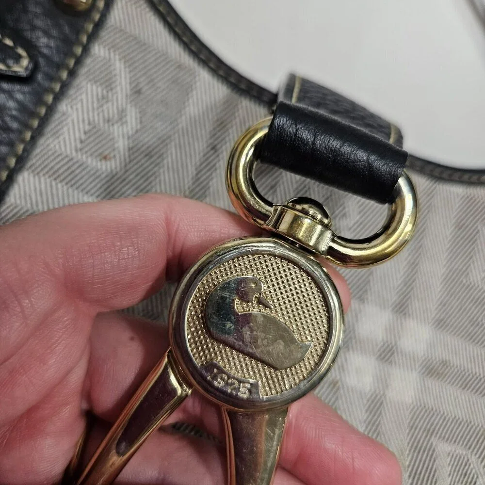 Dooney & Bourke vintage Plaid‎ Canvas Leather Shoulder Bag black white Clip